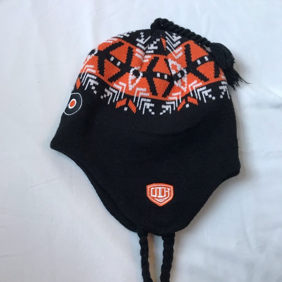 flyers winter hats